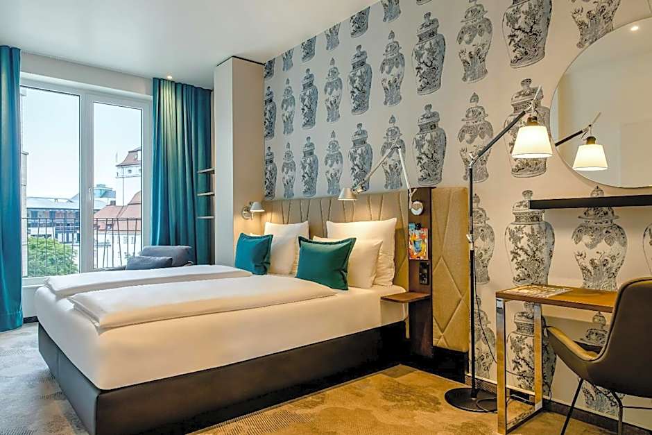 Motel One Dresden am Zwinger