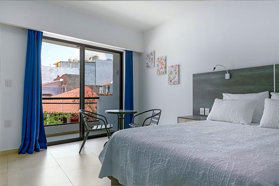 Casa Xtao Hotel