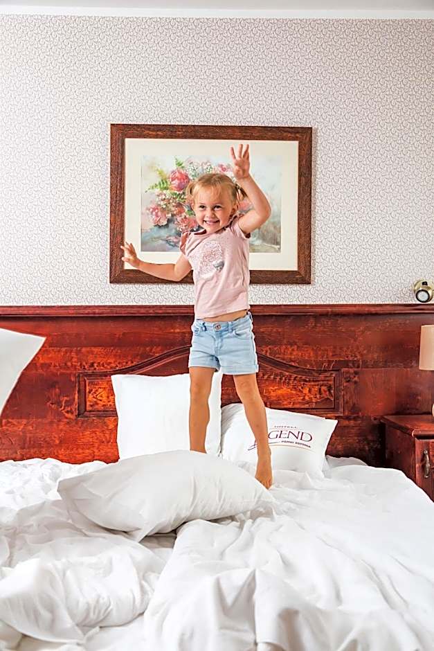 Hotel Legend