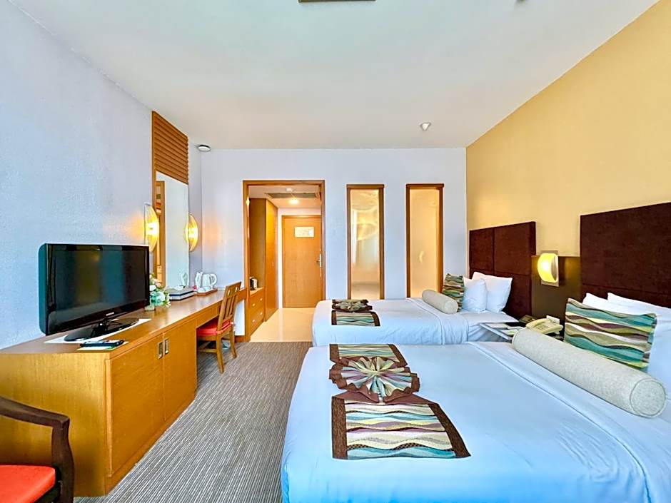 Photo 1 of 12 of Family Suite
