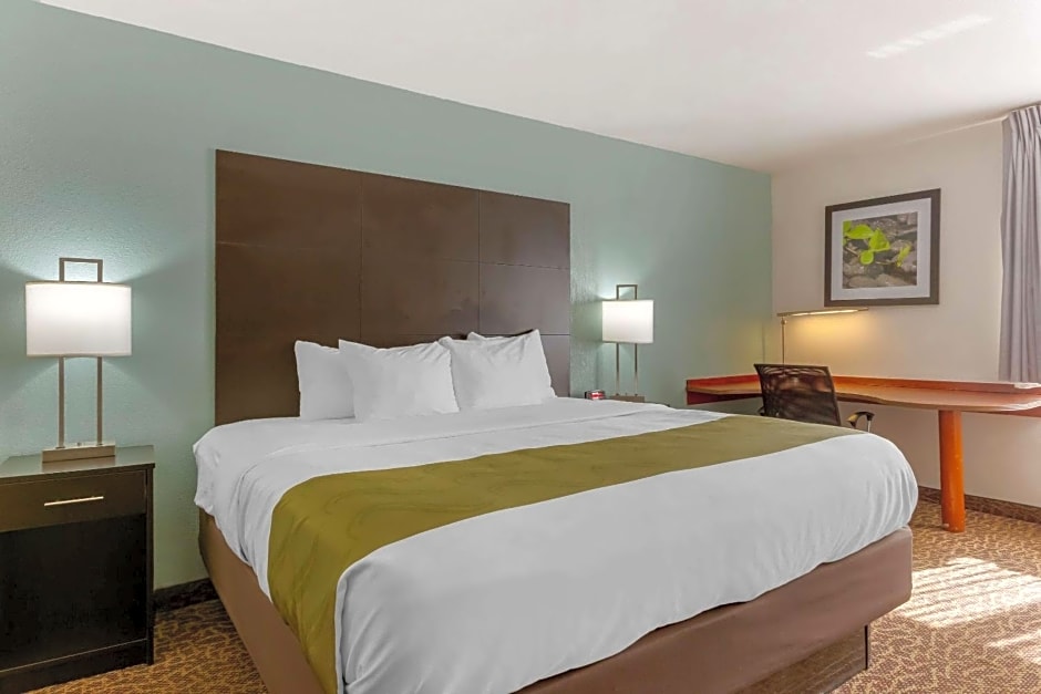 Quality Inn Toledo