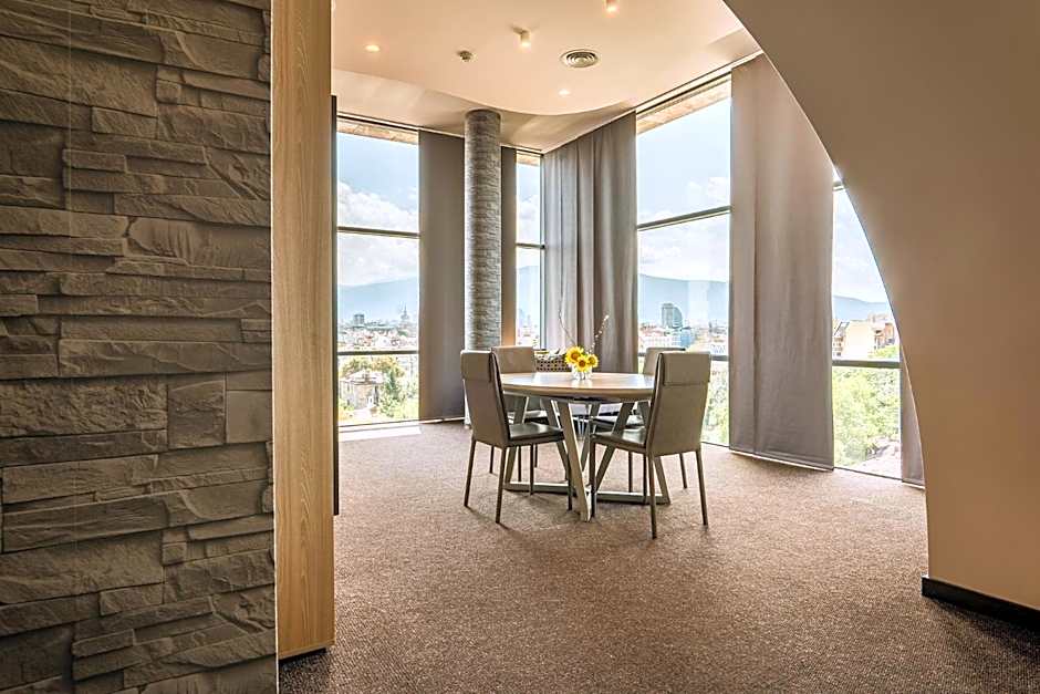 Photo 1 of 14 of Penthouse Apartment