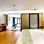 Wanting Hotel (Guangzhou Baiyun Railway Station Xinshi Baixin Plaza)