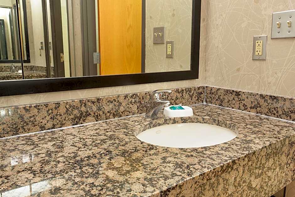 Drury Inn & Suites Lafayette LA