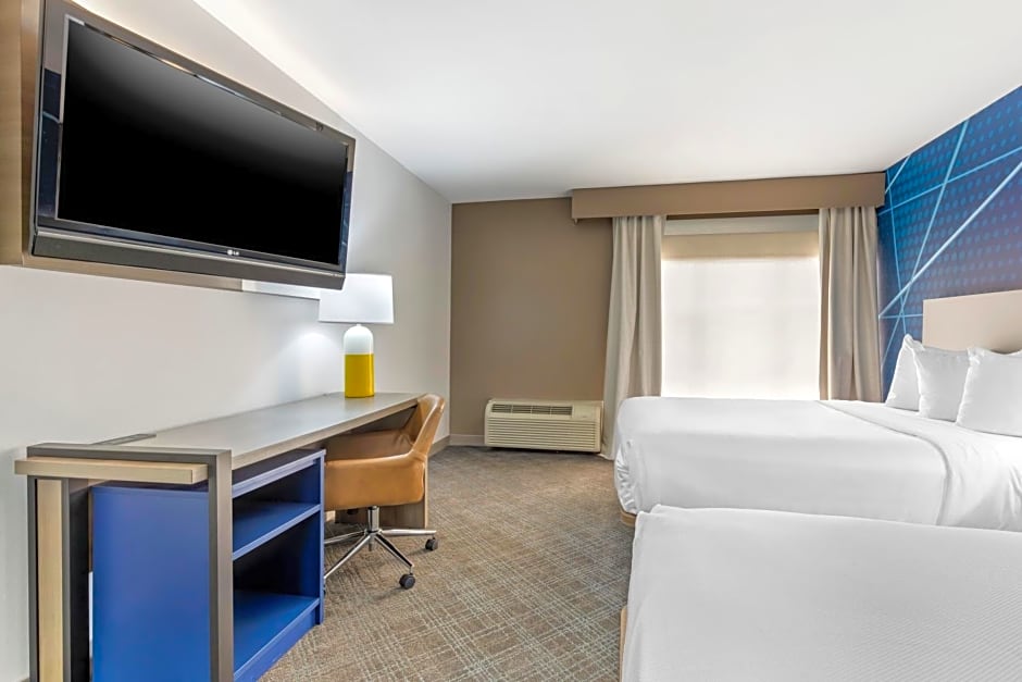 Comfort Inn & Suites Irving Las Colinas DFW