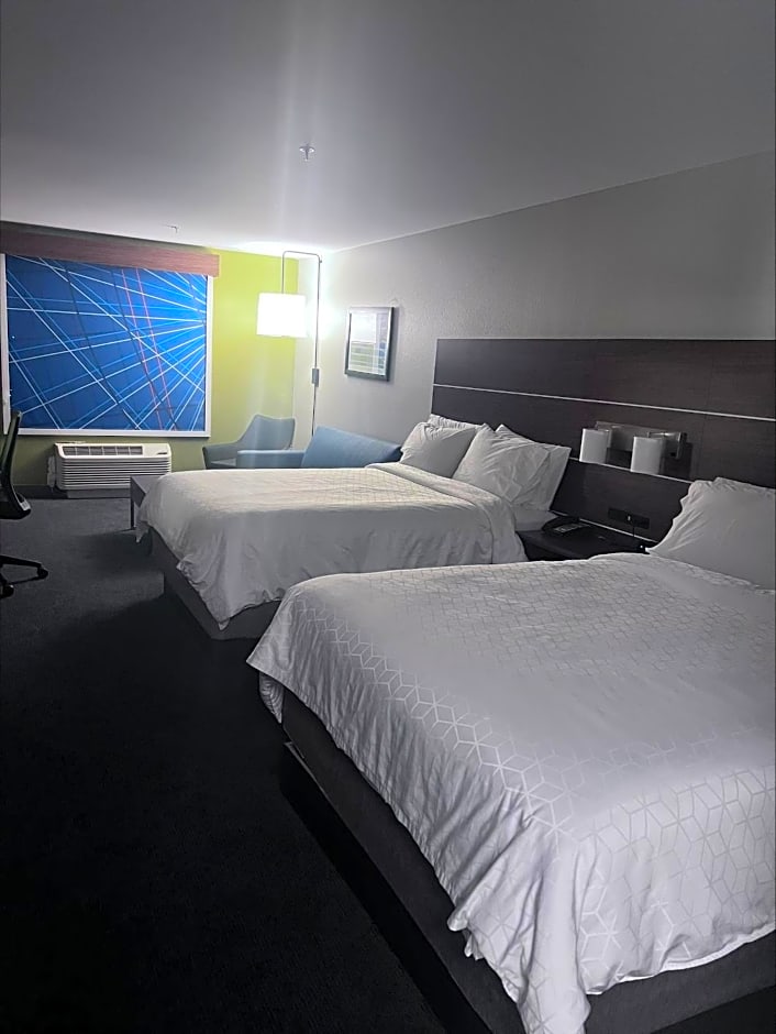 Holiday Inn Express and Suites Dahlonega - University Area By IHG
