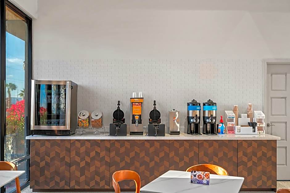 Signature Inn Indio I-10