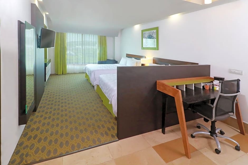 Holiday Inn Queretaro Zona Krystal By IHG