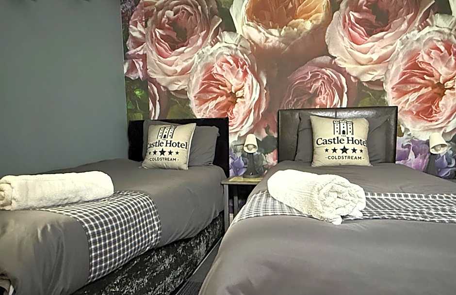 Modern Rooms with SELF Check-In The Castle, Coldstream