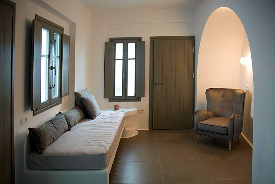 Amphitrite Suites Santorini