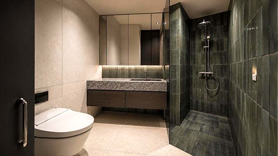 Kira Kira Suites by H2 Life
