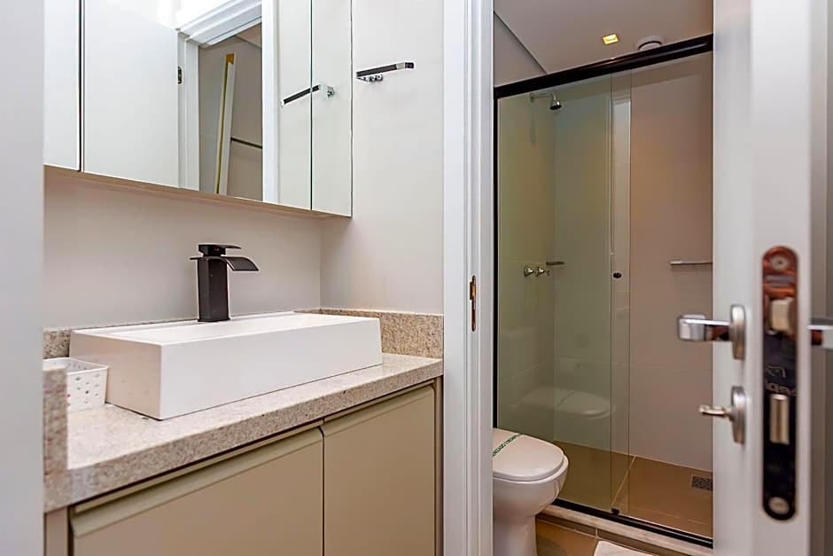 Apto confortável Centro/Batel