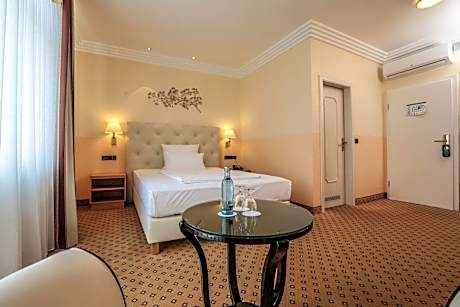 Comfort Single Room