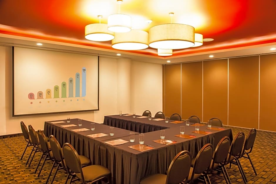 Fiesta Inn Queretaro Centro Sur