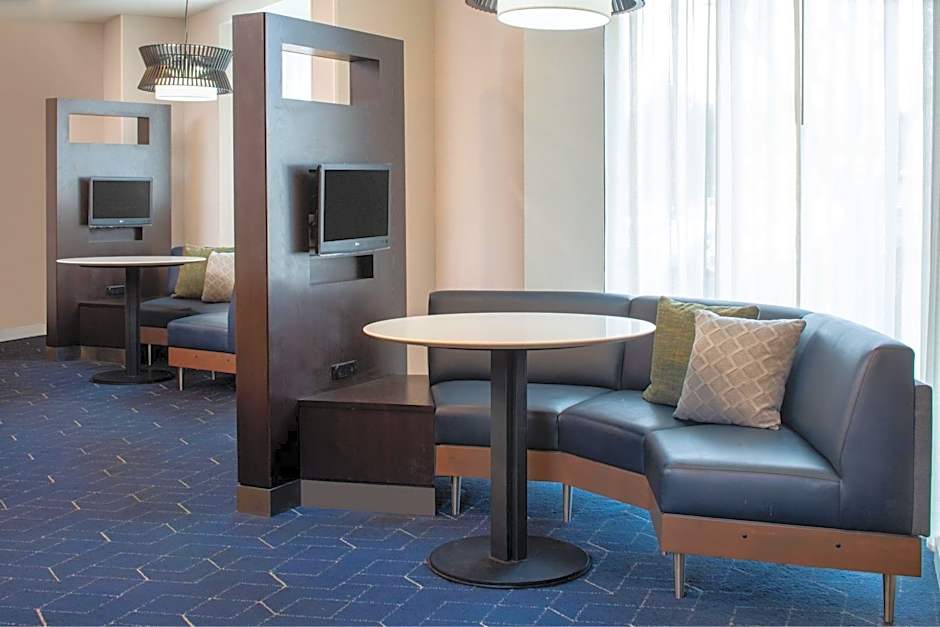 Courtyard by Marriott Decatur