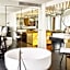 Roomers Munich, Autograph Collection by Marriott