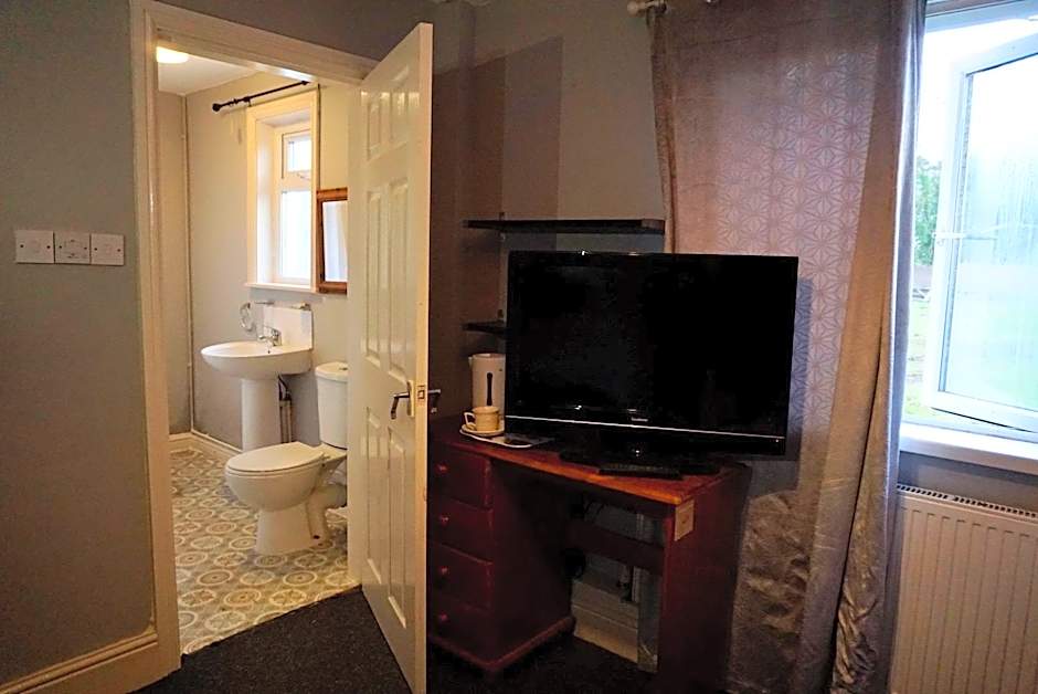 Adnans Hotel