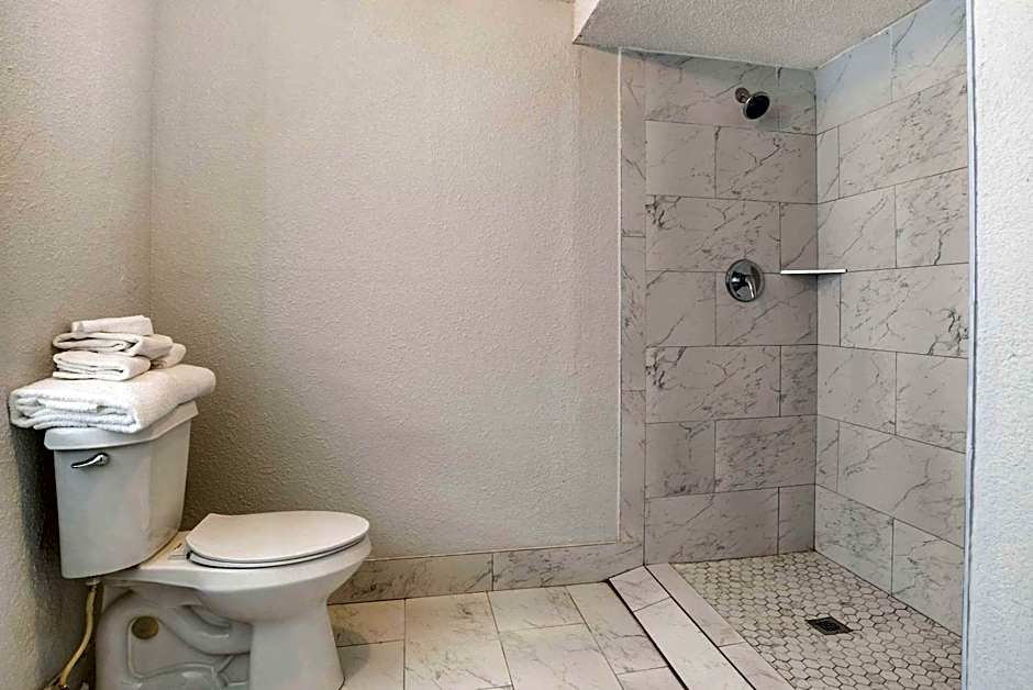 Baymont by Wyndham Montgomery AL