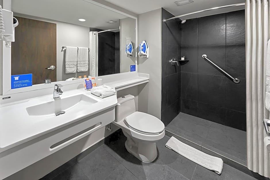 City Express by Marriott Guaymas