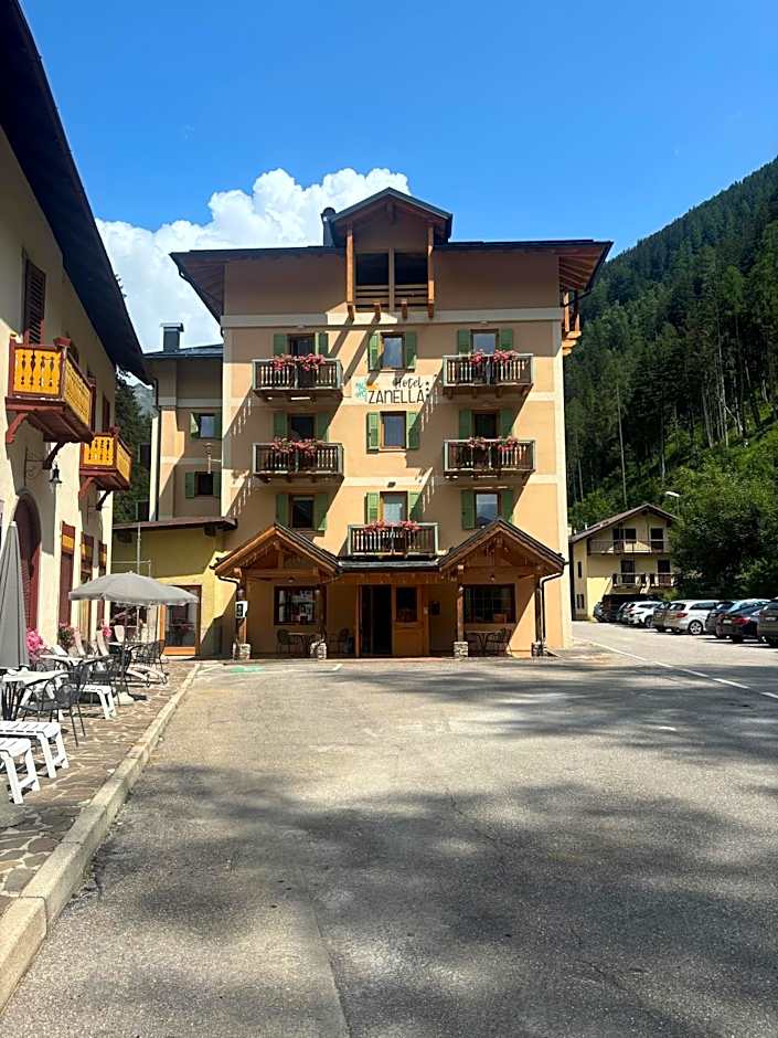 Photo 1 of 50 of Hotel Zanella