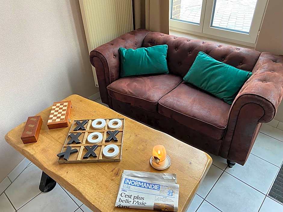 Logis Hôtel Restaurant SPA Le Tosny