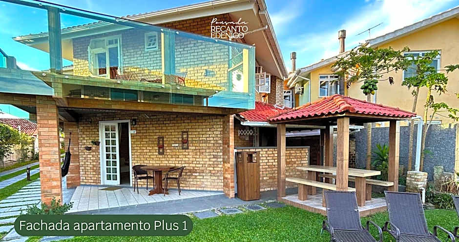 Pousada Recanto Edênico - à beira mar da Praia Ponta do Papagaio, Palhoça SC