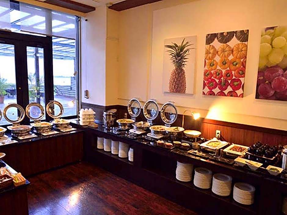 THE NEST ISHIGAKI
