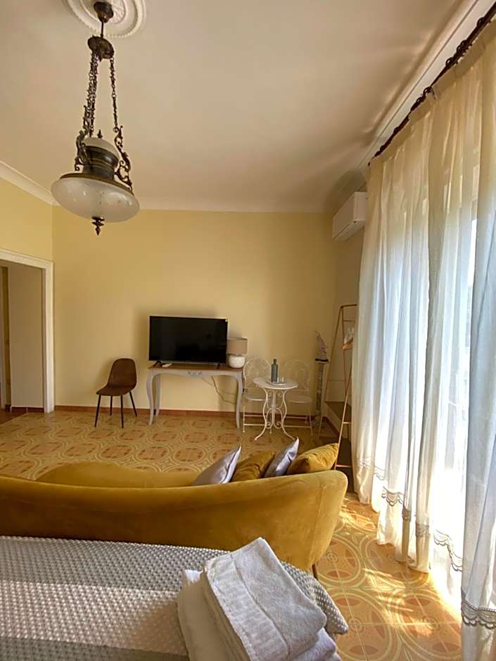 Villa Favorita Suites