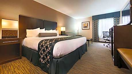 King Room with Sofa Bed
