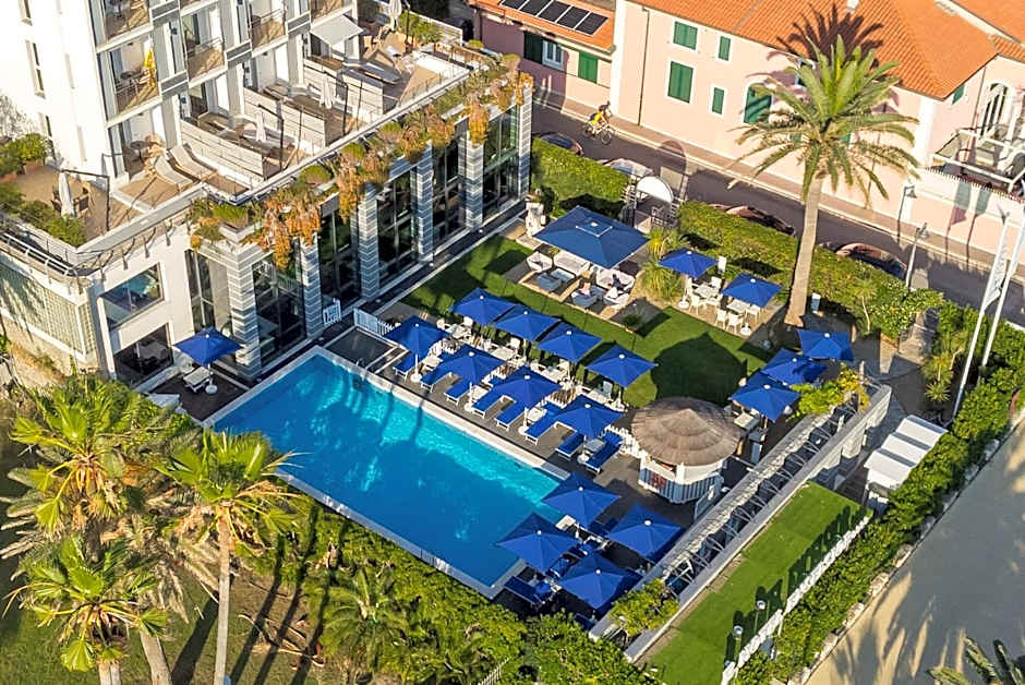Hotel Excelsior