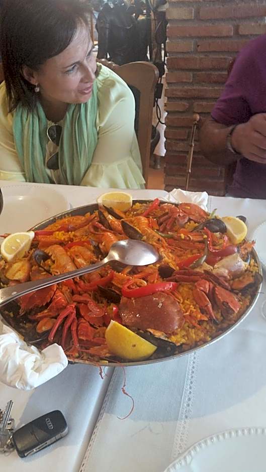 Hostal Restaurante El Parador