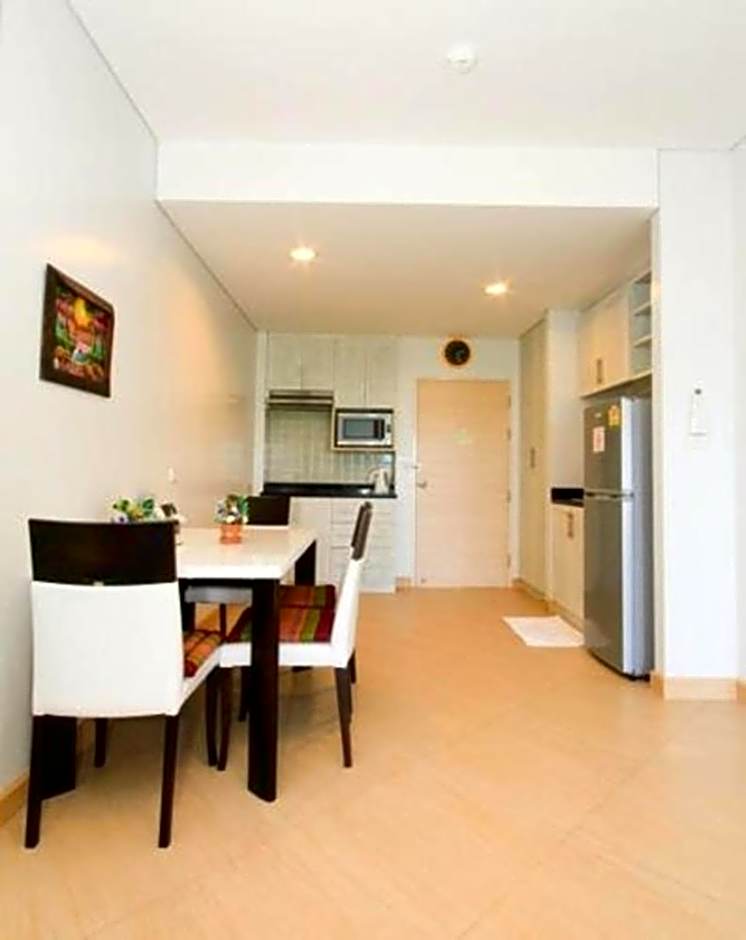 The Sea Condominium SeaView