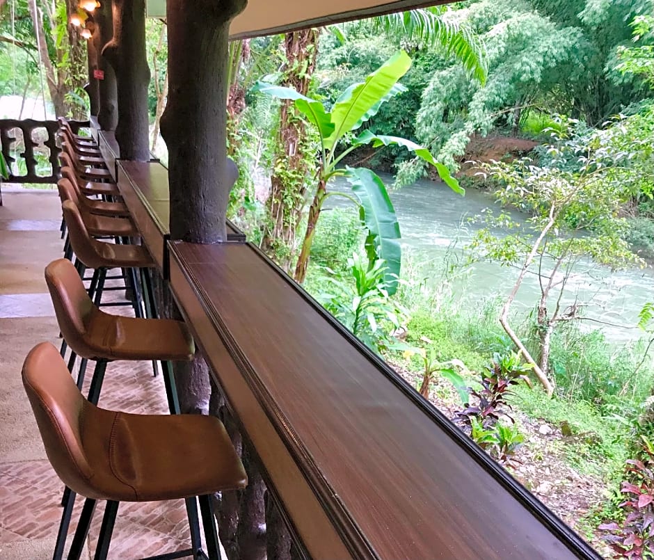 Khao Sok River Lodge Hotel