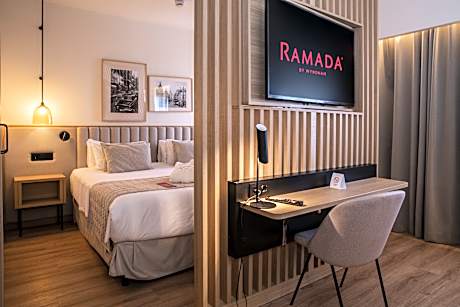 1 Double Bed Superior Room Non-Smoking