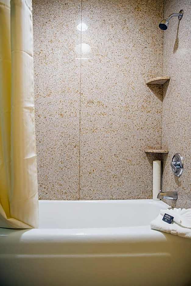 Oakland Airport Executive Hotel