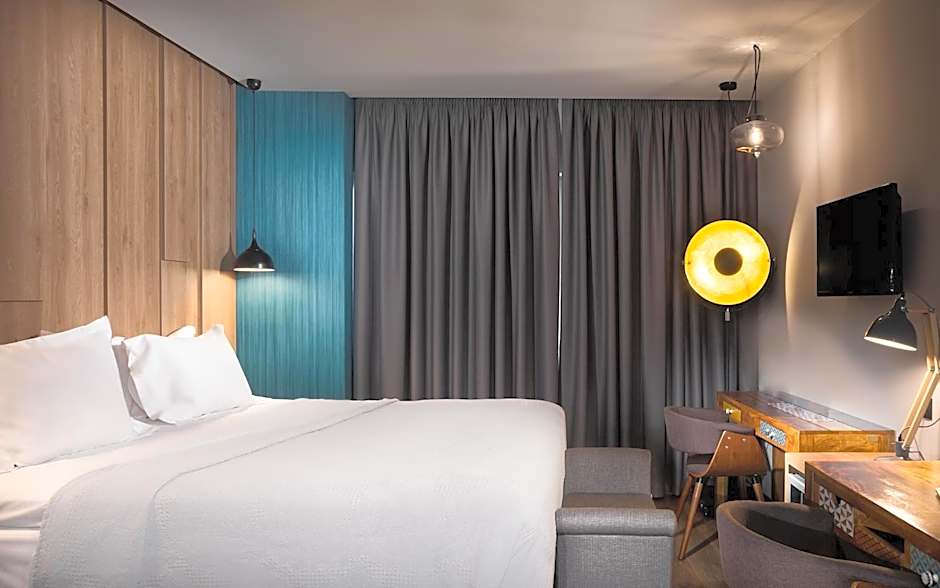 360Degrees Pop Art Hotel