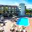 Holiday Inn Express & Suites Naples Downtown - 5th Avenue