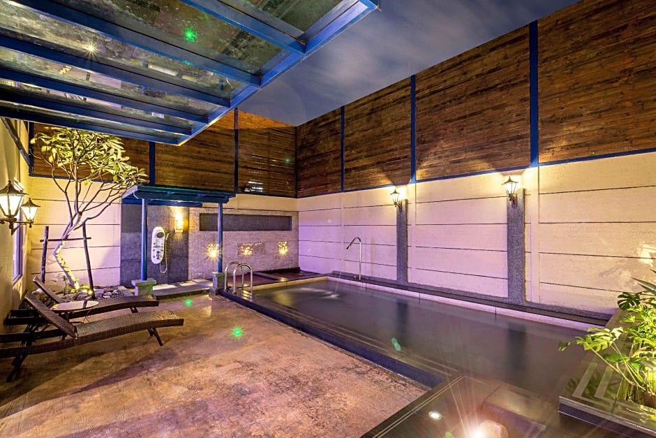 Vogue Boutigue Motel