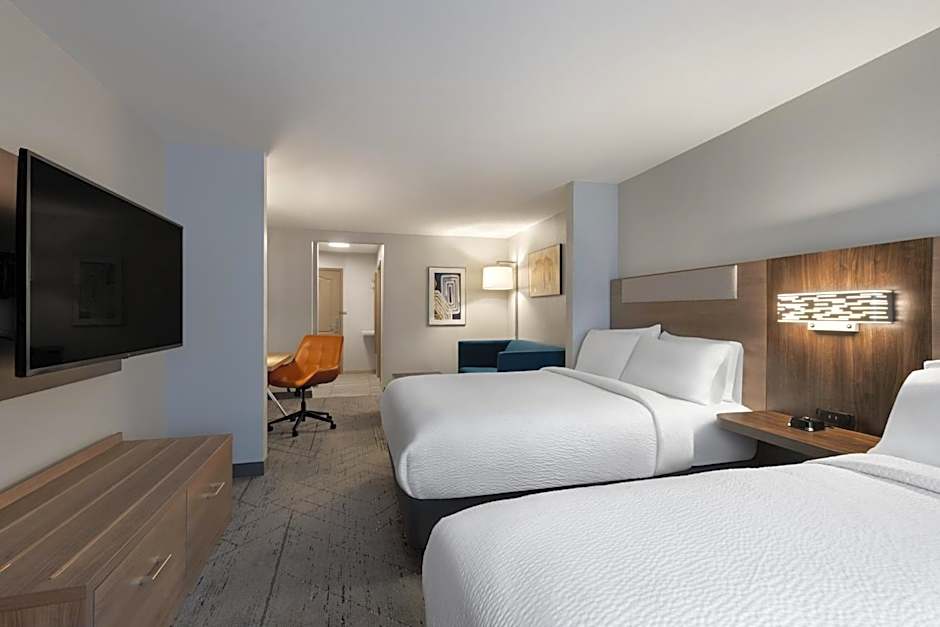 HOLIDAY INN EXPRESS SAVANNAH AIRPORT By IHG