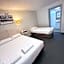 Centrepoint Motor Inn