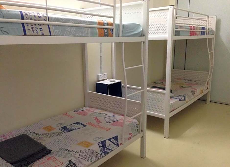 Vloft Backpackers Hostel