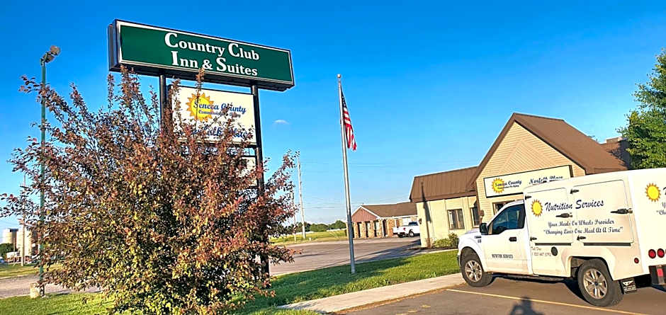 Country Club Inn & Suites