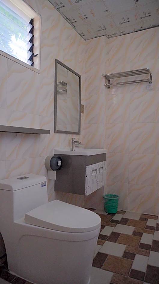 Speed 8 Inn Moalboal