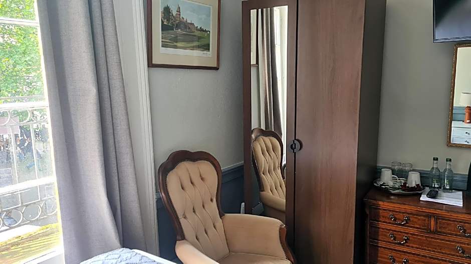 Kings Boutique Hotel