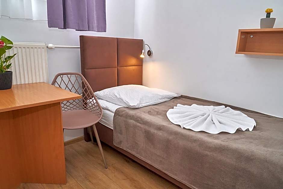 Hostel Evotel