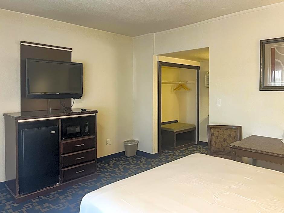 Oceanside, CA - Marina / Camp Pendleton