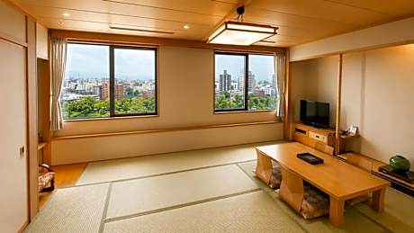 Japanese-Style Room