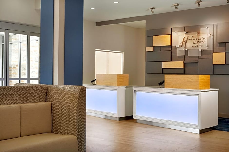 Holiday Inn Express & Suites - McAllen - Medical Center Area By IHG