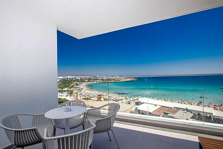 Vassos Nissi Plage Hotel & Spa