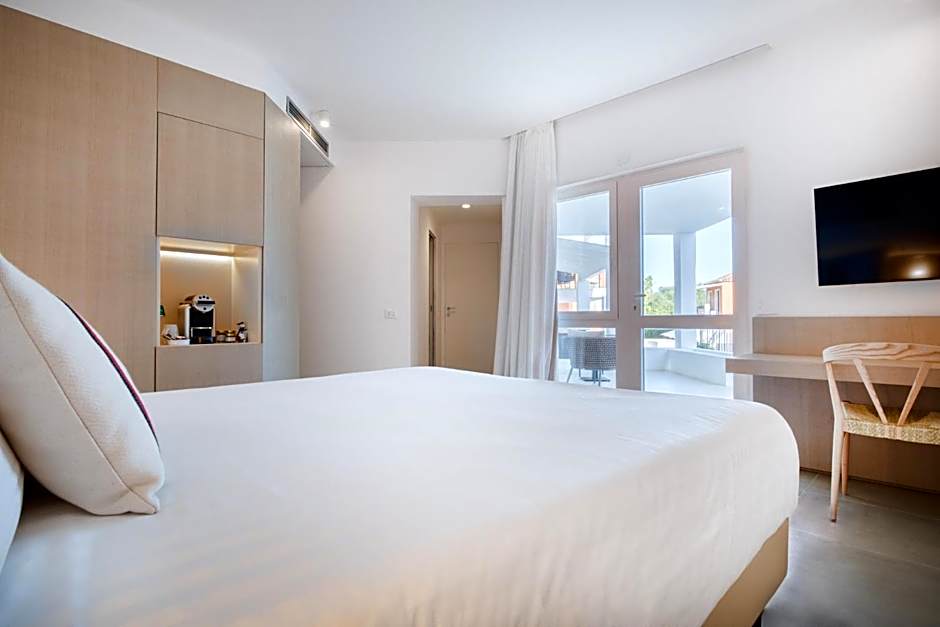 Felix Hotels - Galanias Hotel & Retreat